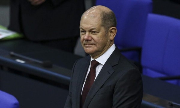 Olaf Scholz kimdir?